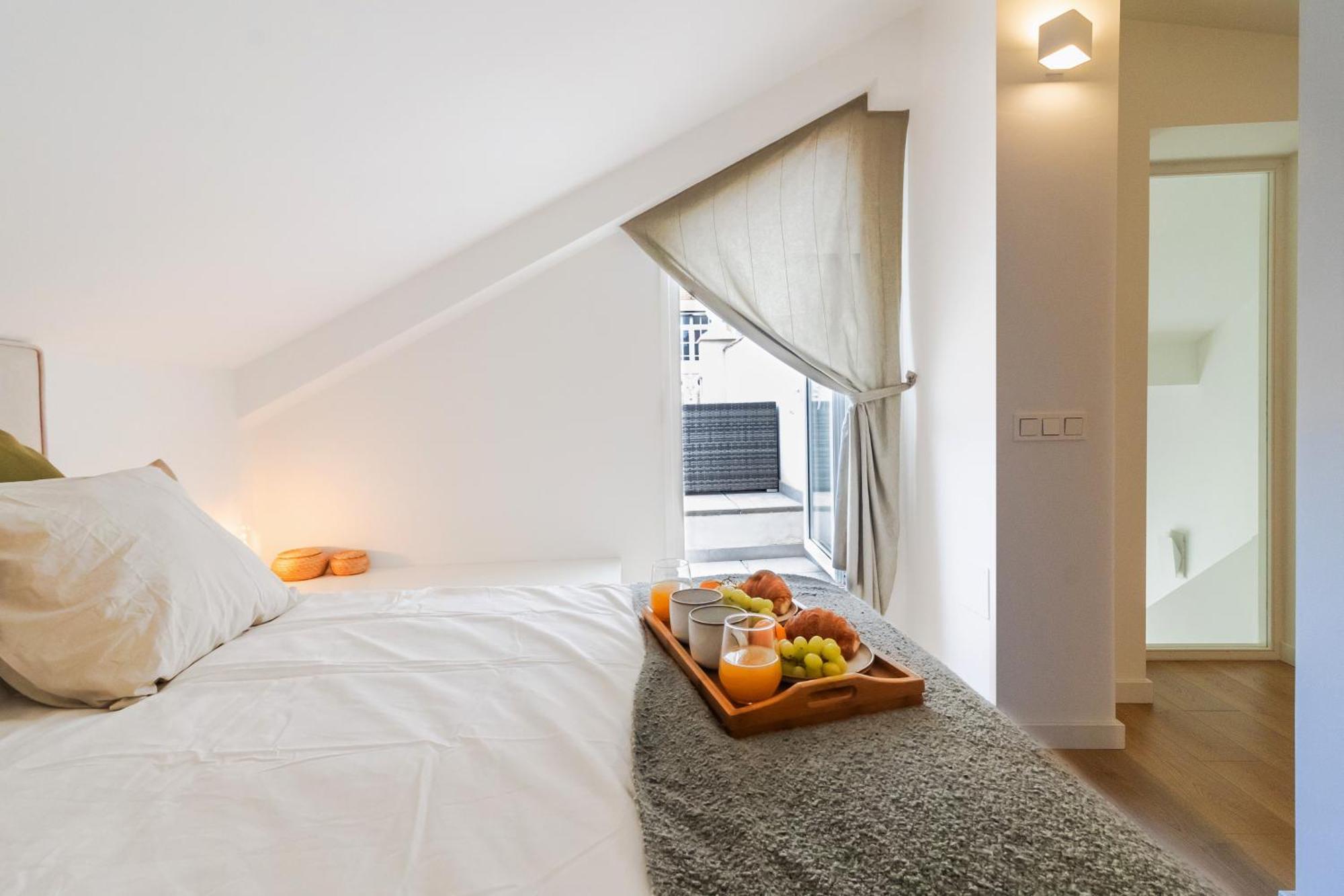 Nt Luxury Central Duplex With Terrace & Parking Малага Экстерьер фото